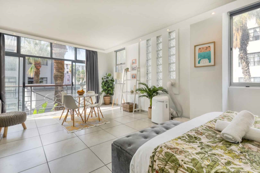 1 Bedroom Property for Sale in Cape Town City Centre Western Cape